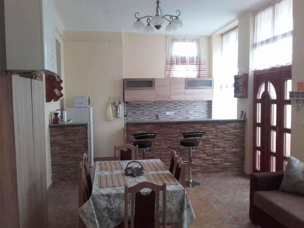 Reka Vendeghaz Hotel Tokaj Buitenkant foto